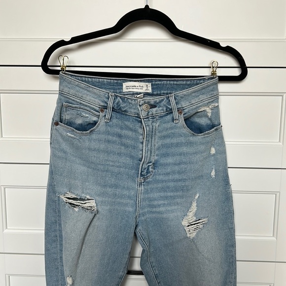 Abercrombie Skinny Jeans - Destroyed - Size 28 - Picture 3 of 6